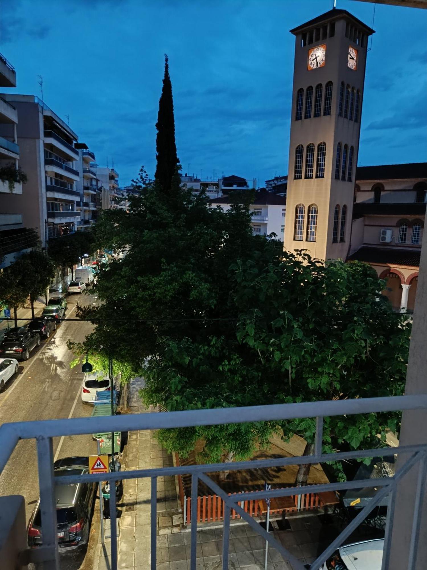 Gk Suites-Constantin View , Auto Check-In 24H Larissa Phòng bức ảnh