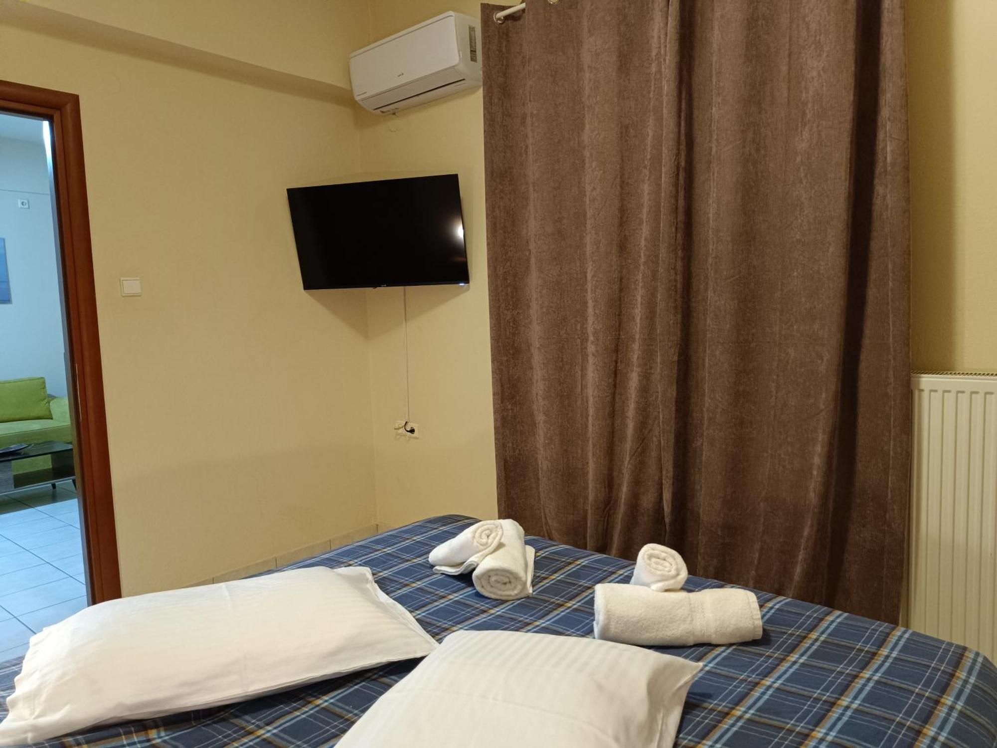 Gk Suites-Constantin View , Auto Check-In 24H Larissa Phòng bức ảnh